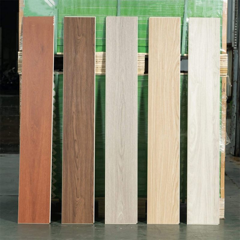 Wasserdicht 4 mm Holzkorn starre Kern PVC Kunststoff Planken Verriegelung Click Lock Spc Vinyl Bodenbelag
