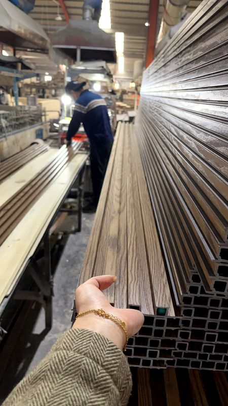 SONSILL UTO Wpc Pvc Dekorationswand Innenraum Verkleidung aus Kunststoff Verkleidung WPC Holzwandplatte