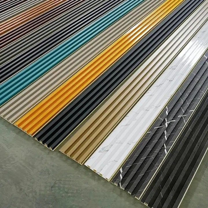 Hochwertige Holz-Kunststoff-Komposite Dekorative Innenausstattung 3D Wasserdichte Wpc Außenwandverkleidung