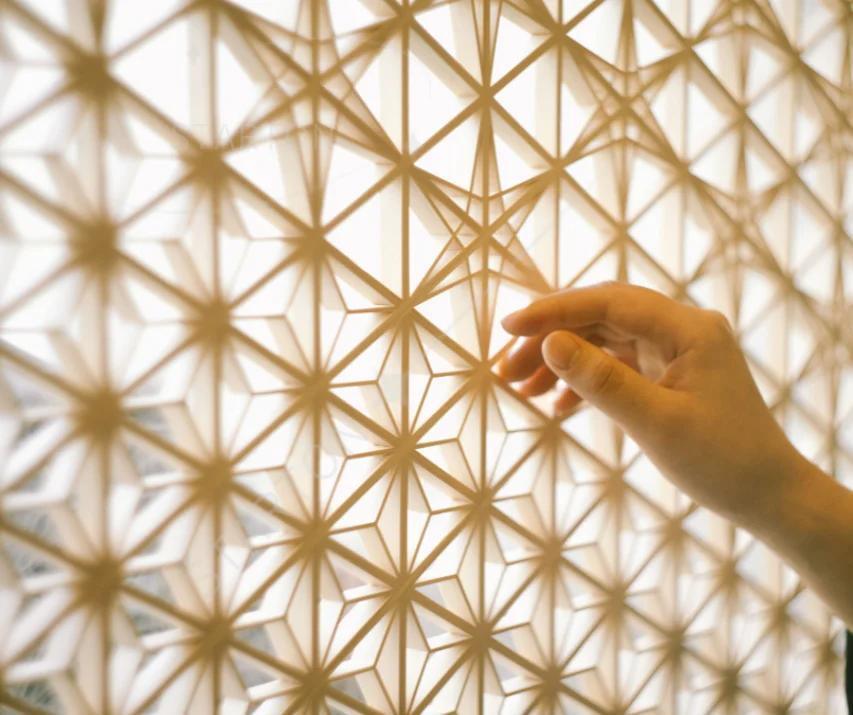 Holzbearbeitung Kumiko Holzhandwerk für Holztür Fenster Holzkiste Japanische Restaurantdekoration Trennwand