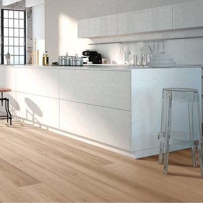 Moderne 5mm 6mm SPC Klicken-Planke, die Beschaffenheits-Innendekoration ausbreitet