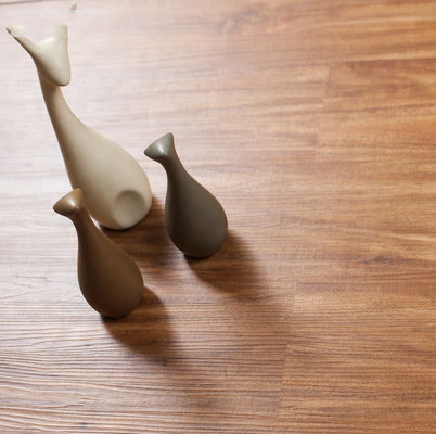 Antibakterielle Vinylböden mit starrem Kern 4 mm 5 mm 6 mm