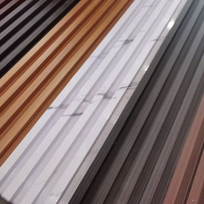 Innenarchitektur Holzfarbe Energieeffizient Witterungsbeständig Anti-Kratz WPC Wandplatte 3D Effekte