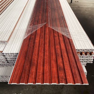 Wpc-Wandplatten mit Holztekstur