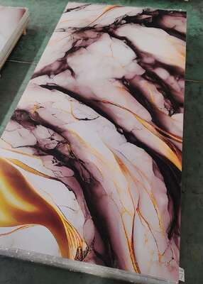 UV-Marmorplatte Moderne PVC-Wandpaneele Hochglanz Dekorplatte Kunststoff für TV-Hintergrund Innenraum 1220x2440mm*3mm