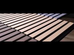 Akustische hölzerne Wand